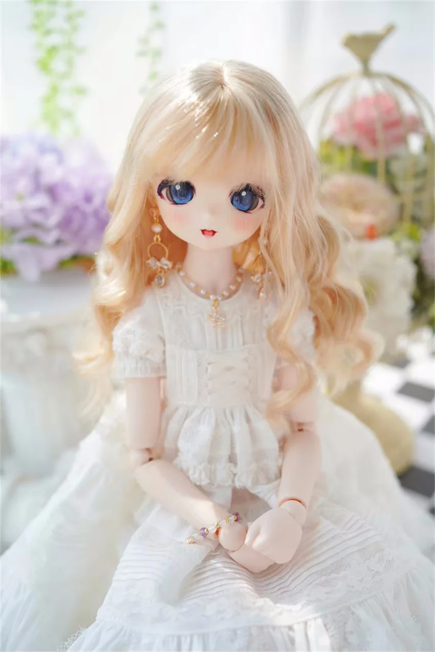 Кукла BJD/SD/DD, милый парик для девочек, мягкий молочный шелк, золотисто-черный, длинные вьющиеся волосы, красочная элегантная игрушка, 1/3 1/4, аксессуары для кукол (без куклы)
Кукла BJD/SD/DD, милый парик для девочек, мягкий молочный шелк, золотисто-черный, длинные вьющиеся волосы, красочная элегантная игрушка, 1/3 1/4, аксессуары для кукол (без куклы)