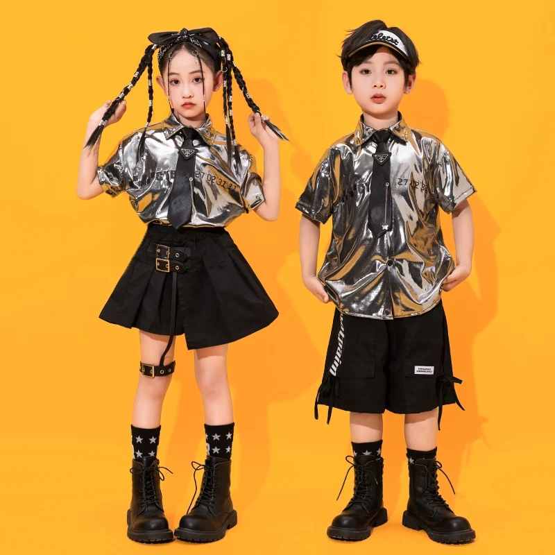 Kids Jazz Dance Outfit Bright Silver Shirt Hip Hop Shorts Black Cake Skirt Kpop Stage Performance Wear Fashion Streetwear 1817
Kids Jazz Dance Outfit Bright Silver Shirt Hip Hop Shorts Black Cake Skirt Kpop Stage Performance Wear Fashion Streetwear 1817