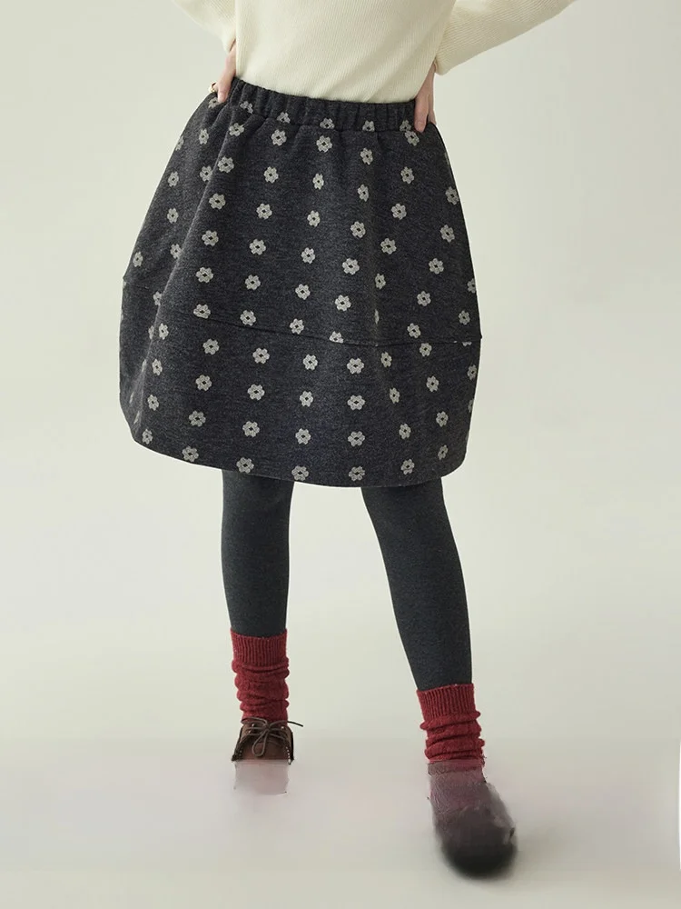 Sweet Youthful Petal Half Skirt Women's Winter New Style Elastic Waist Short Skirt Versatile Commute Korean Style High Waist
Sweet Youthful Petal Half Skirt Women's Winter New Style Elastic Waist Short Skirt Versatile Commute Korean Style High Waist