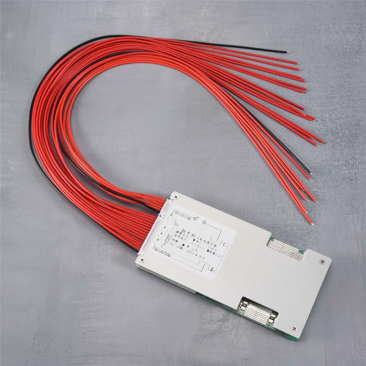 20S 60V 45A LiFePo4 Battery Protection Board BMS PCB with Balance for Motorcycle E-Bike Scooter HOT
20S 60V 45A LiFePo4 Battery Protection Board BMS PCB with Balance for Motorcycle E-Bike Scooter HOT
