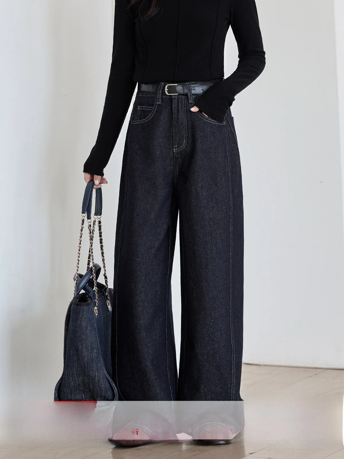 High Waist Draped Loose Women's Jeans Versatile Straight Leg Slimming Pants Autumn Winter New Style Retro HUIXI Drawstring
High Waist Draped Loose Women's Jeans Versatile Straight Leg Slimming Pants Autumn Winter New Style Retro HUIXI Drawstring