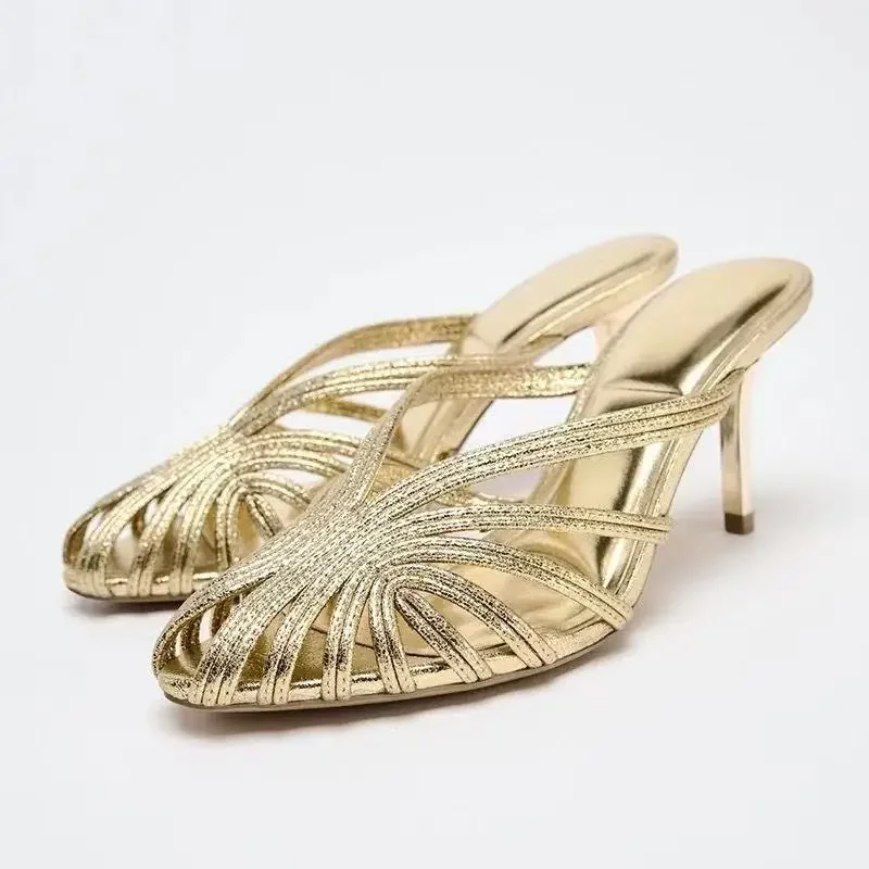Gold Narrow Strap Brand Ladies High Heel Slippers Luxury Hollow Peep Toe Heeled Sandals Elegant Round Head Wedding High Heels
Gold Narrow Strap Brand Ladies High Heel Slippers Luxury Hollow Peep Toe Heeled Sandals Elegant Round Head Wedding High Heels