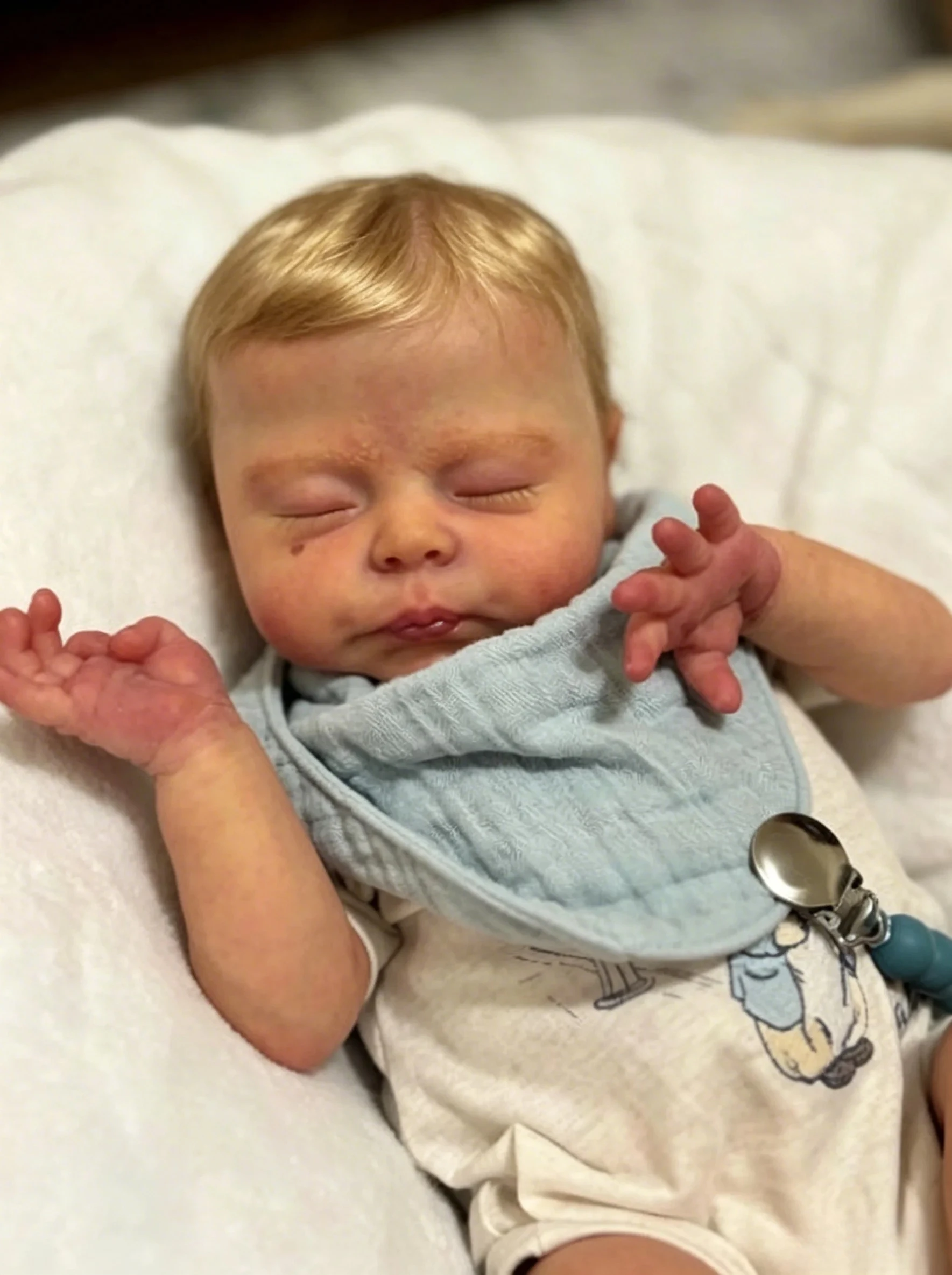 NPK 19inch Reborn Christopher Unassembled Blonde Hair Doll Kit 3D Painted Skin with Visible Veins DIY Doll Parts with Cloth Body
NPK 19inch Reborn Christopher Unassembled Blonde Hair Doll Kit 3D Painted Skin with Visible Veins DIY Doll Parts with Cloth Body