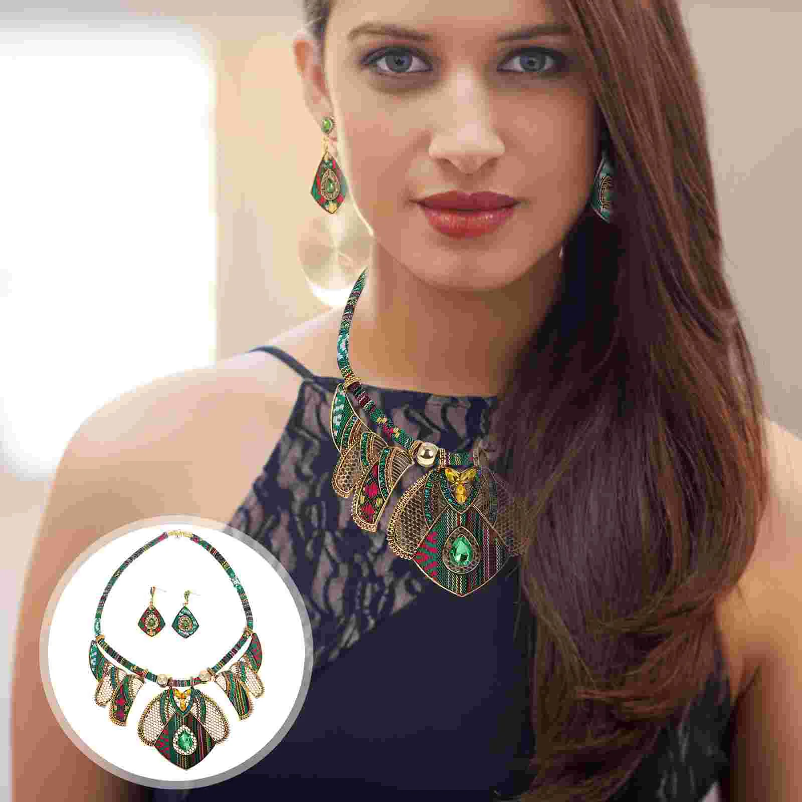 Boho Ethnic Necklace and Earrings Set Bohemian Chunky Necklaces for Women Statement Jewelry Costume
Boho Ethnic Necklace and Earrings Set Bohemian Chunky Necklaces for Women Statement Jewelry Costume