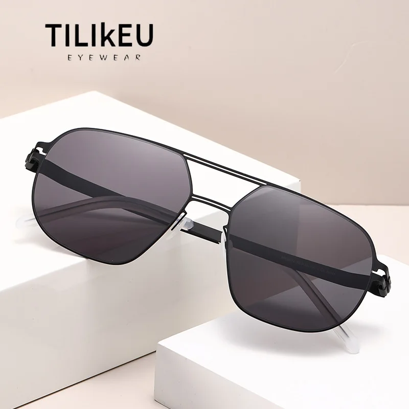 Новые брендовые дизайнерские безвинтовые солнцезащитные очки для вождения-пилота для мужчин, большая оправа с защитой от УФ-лучей, роскошные женские солнцезащитные очки для путешествий
Новые брендовые дизайнерские безвинтовые солнцезащитные очки для вождения-пилота для мужчин, большая оправа с защитой от УФ-лучей, роскошные женские солнцезащитные очки для путешествий