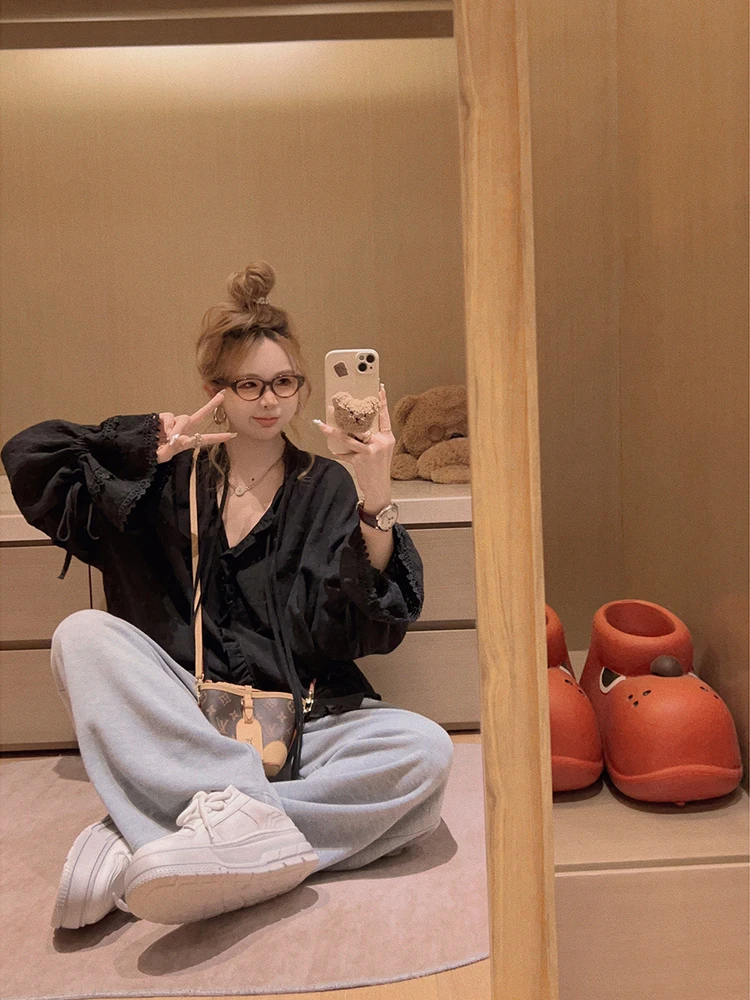 Женская свободная тонкая блузка Yukiss с кружевной вышивкой, корейский дизайн, осенняя модная дышащая блузка с длинным рукавом
Женская свободная тонкая блузка Yukiss с кружевной вышивкой, корейский дизайн, осенняя модная дышащая блузка с длинным рукавом