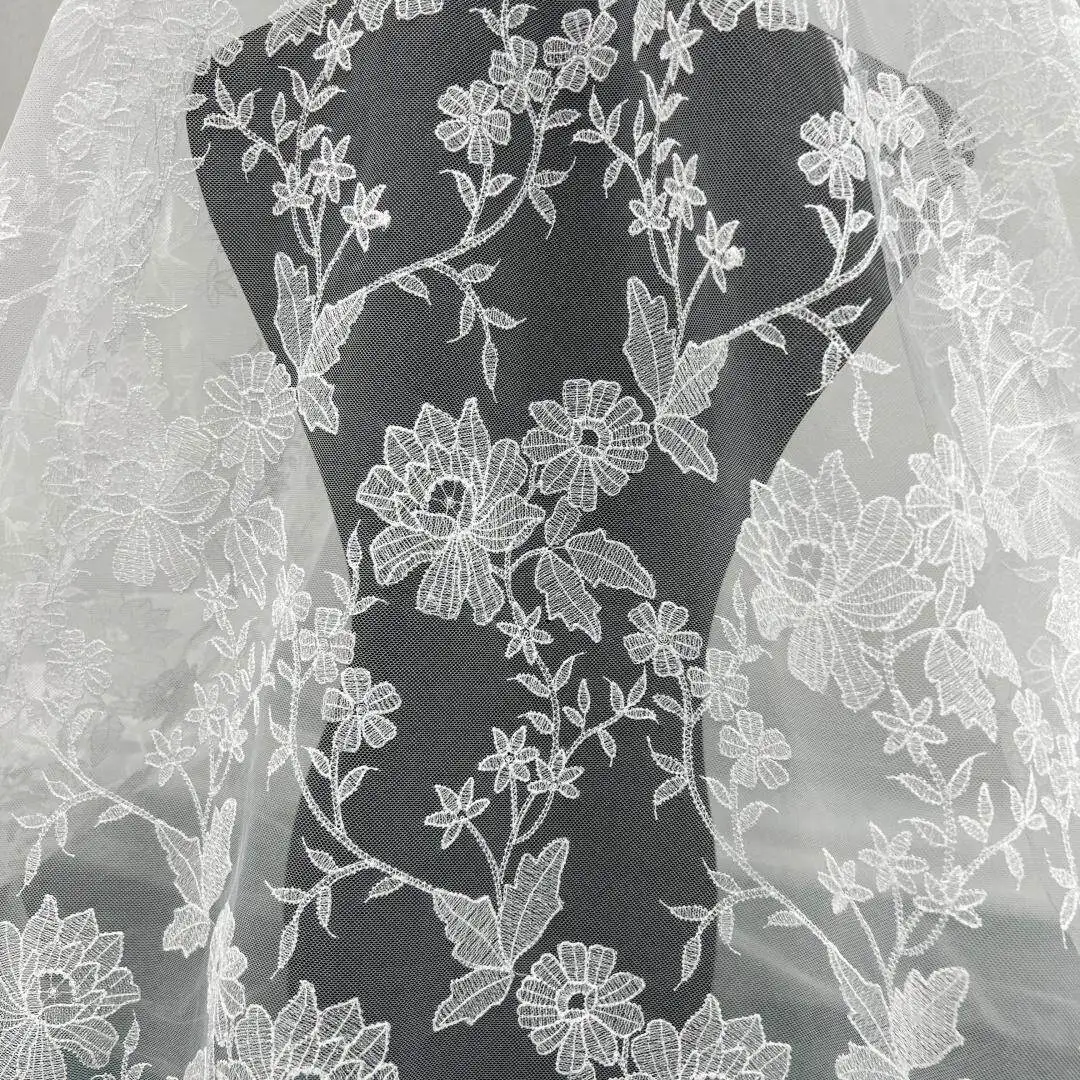Style Fish Silk Thread White Flower Leaf Tulle Lace Light And Transparent Decorative Fabric For Wedding Dresses And Headpieces
Style Fish Silk Thread White Flower Leaf Tulle Lace Light And Transparent Decorative Fabric For Wedding Dresses And Headpieces