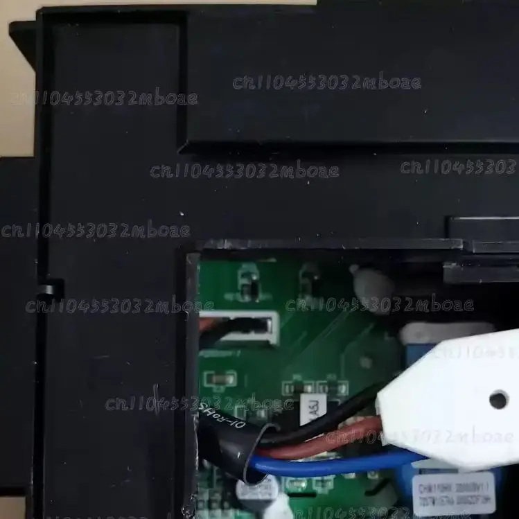 Universal Inverter Compressor Starter Board for Refrigerator Direct Start Detection High-Quality Home Appliance Part
Universal Inverter Compressor Starter Board for Refrigerator Direct Start Detection High-Quality Home Appliance Part