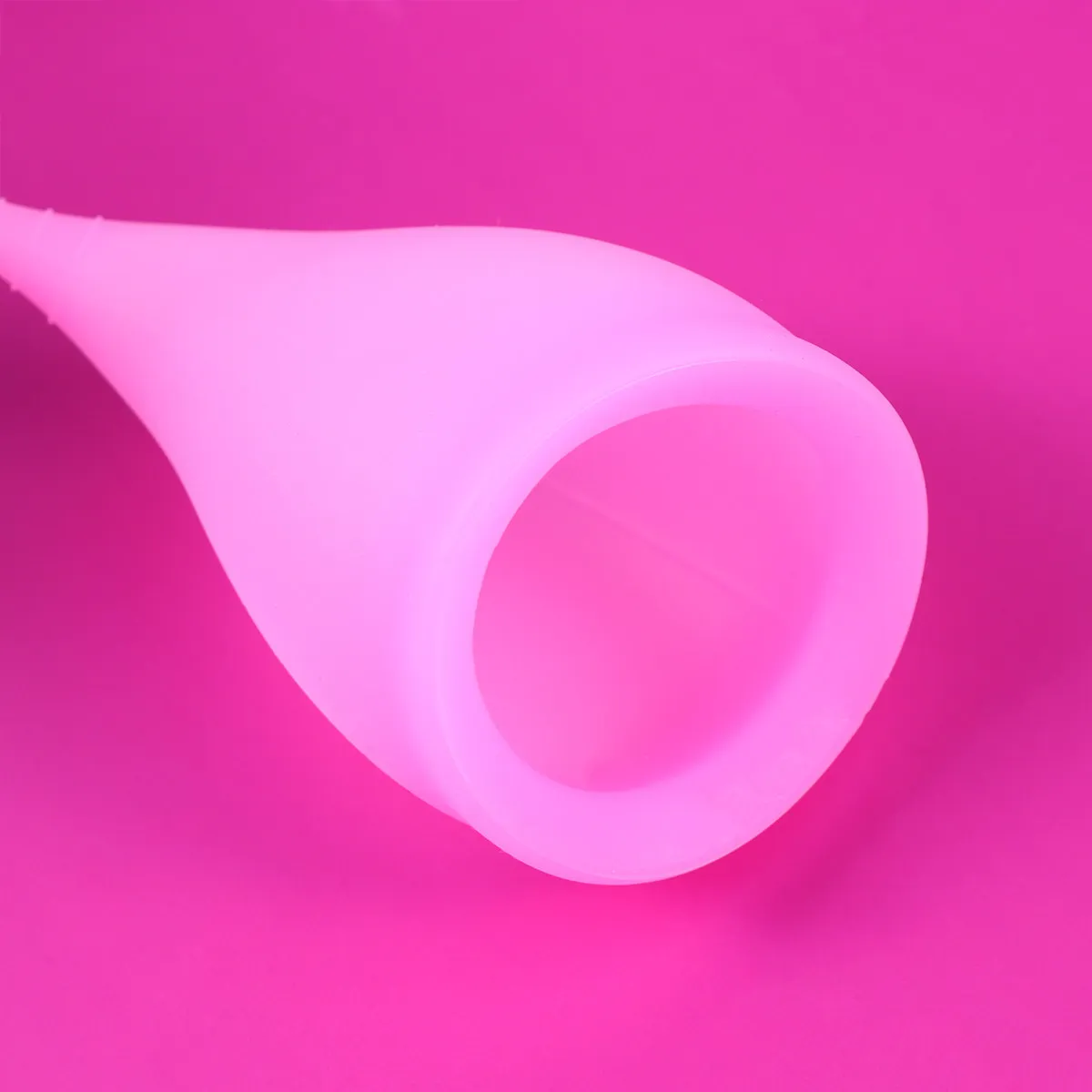 2Pcs Menstrual Cup Silicone Women Leakproof Monthly Collector Soft Flexible Feminine Cups for Swimming Hiking Overnight Use
2Pcs Menstrual Cup Silicone Women Leakproof Monthly Collector Soft Flexible Feminine Cups for Swimming Hiking Overnight Use