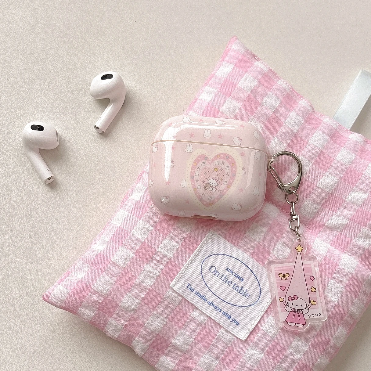Pretty Pinkish Gift Clean Simple Style Efficient Protective Case Cute Sanrio For Hello Kitty For Air Pods4, 1, 2, 3, Pro,Pro2
Pretty Pinkish Gift Clean Simple Style Efficient Protective Case Cute Sanrio For Hello Kitty For Air Pods4, 1, 2, 3, Pro,Pro2