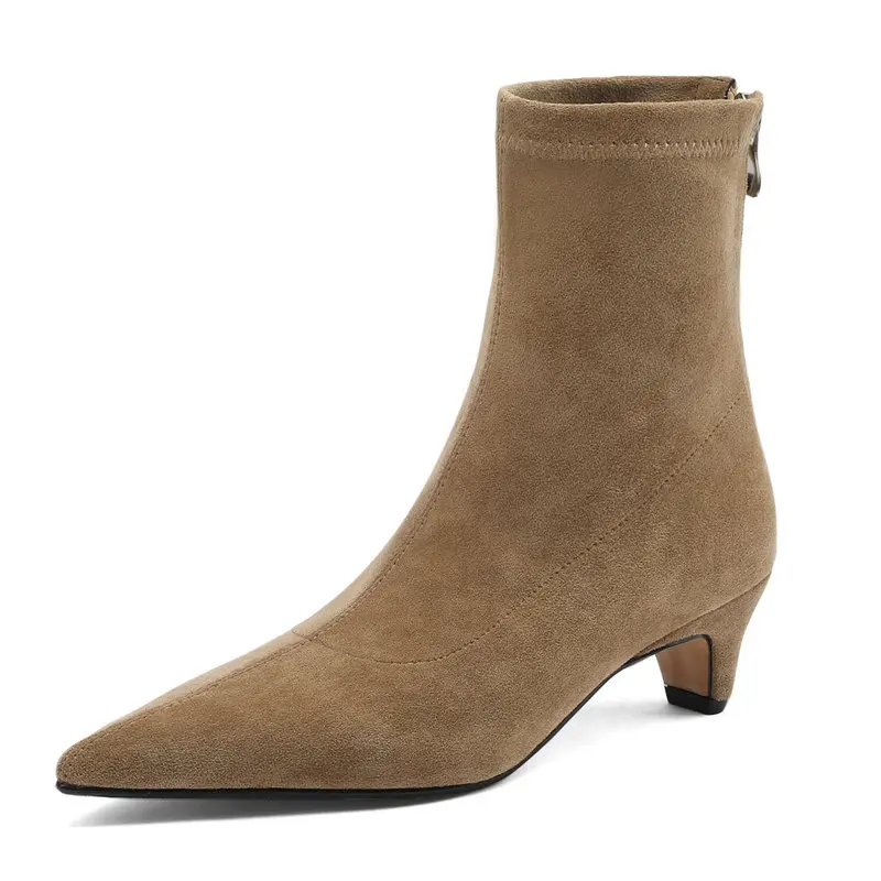 2024 High Heels Women Ankle Boots Office Lady Poined Toe Genuine Suede Leather Autumn Winter Shoes Woman Size 34-42
2024 High Heels Women Ankle Boots Office Lady Poined Toe Genuine Suede Leather Autumn Winter Shoes Woman Size 34-42
