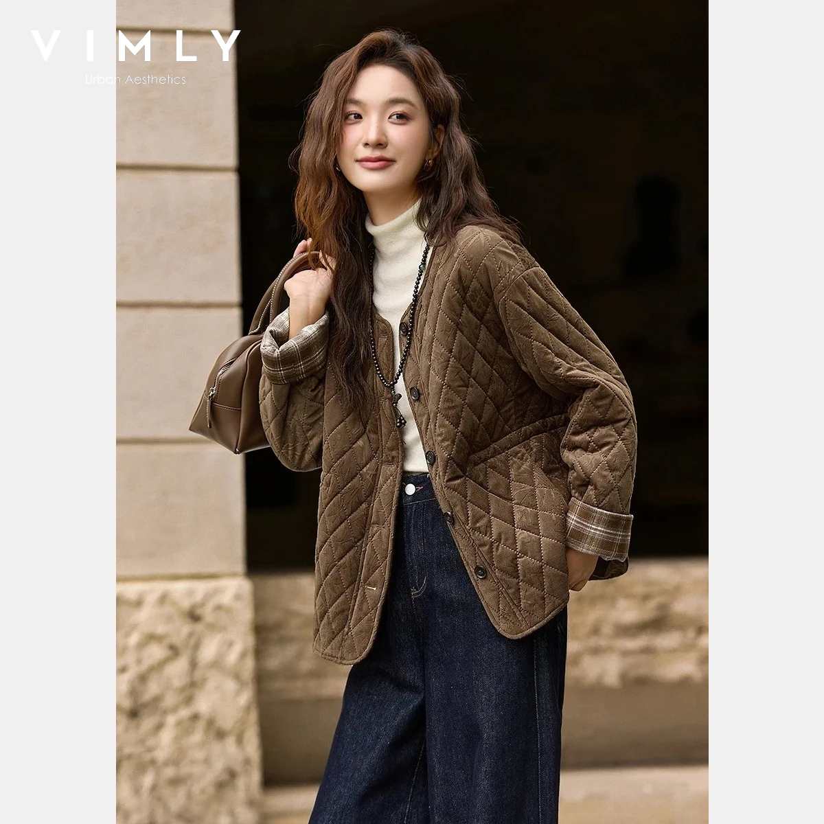 VIMLY ретро кофейное стеганое пальто для женщин, зима 2022, жаккардовые парки в клетку с круглым вырезом, утепленная офисная женская одежда A3377
VIMLY ретро кофейное стеганое пальто для женщин, зима 2022, жаккардовые парки в клетку с круглым вырезом, утепленная офисная женская одежда A3377