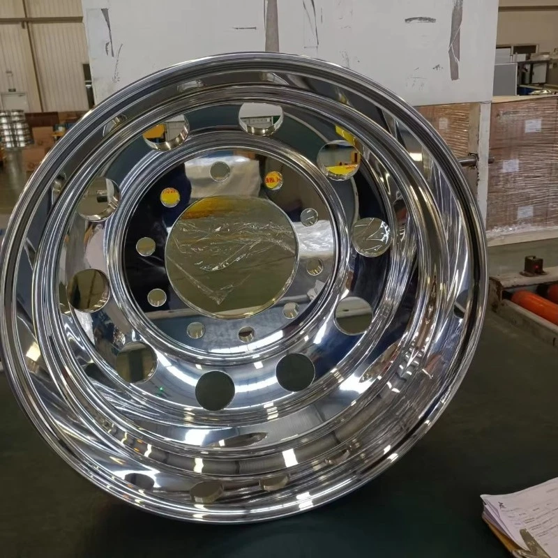High Quality 22.5 Aluminum Alloy Wheels for Trucks New Condition 22.5x8.25 Chrome Aluminum Alloy Wheels
High Quality 22.5 Aluminum Alloy Wheels for Trucks New Condition 22.5x8.25 Chrome Aluminum Alloy Wheels