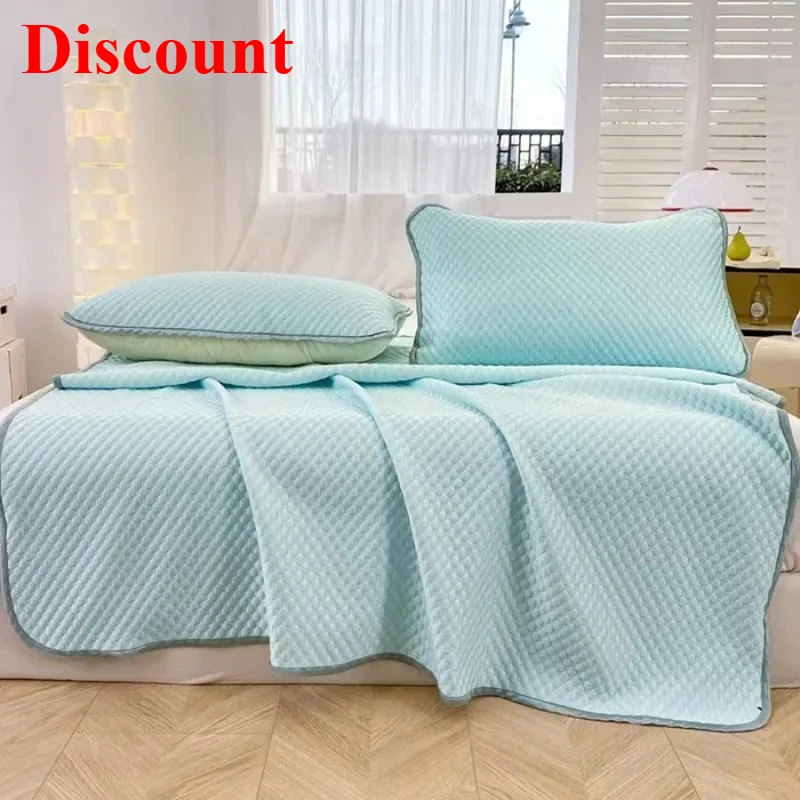 2025 new summer cool ice silk jacquard ice bean bed sheet bed skirt mat three-piece set machine washable Hot Sale
2025 new summer cool ice silk jacquard ice bean bed sheet bed skirt mat three-piece set machine washable Hot Sale