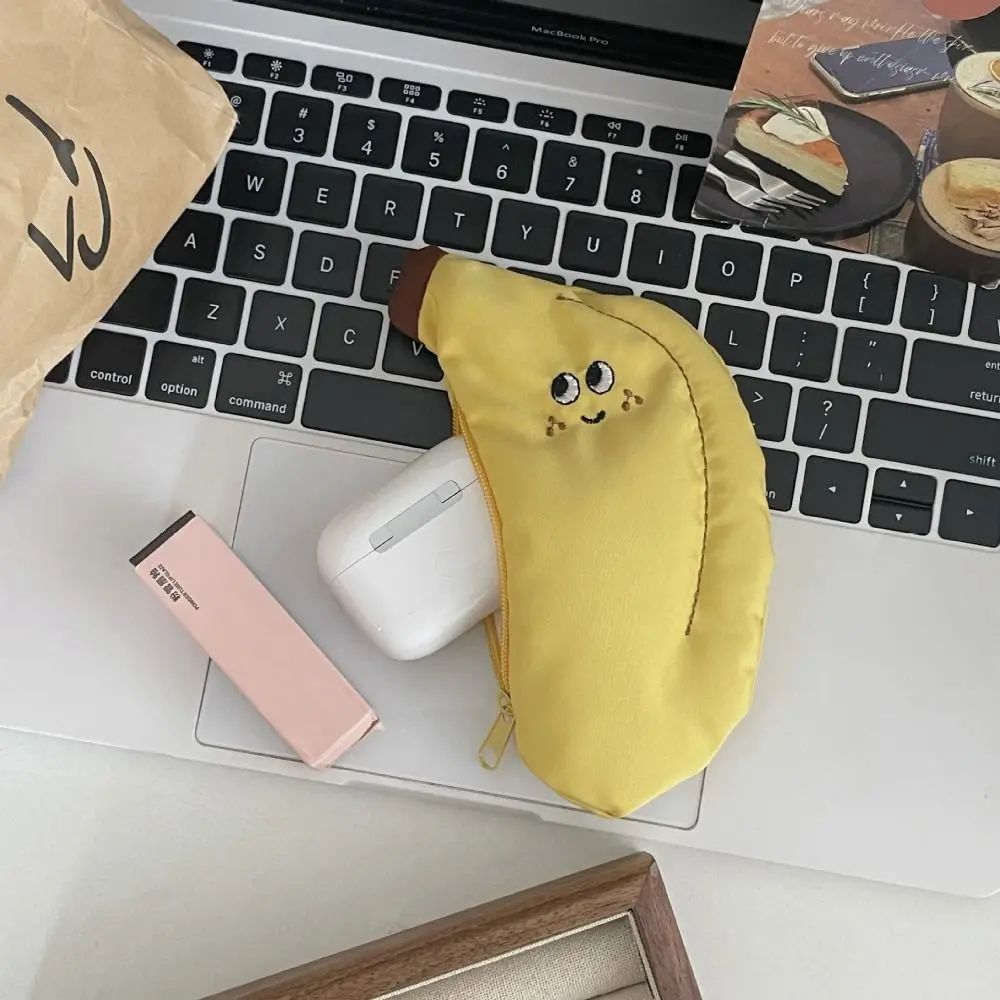 Cute Banana Shape Coin Purses Mini Large Capacity Storage Bag Cartoon Canvas Coin Wallet 
Cute Banana Shape Coin Purses Mini Large Capacity Storage Bag Cartoon Canvas Coin Wallet
