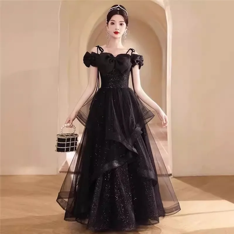 2026 New Women's Black One Shoulder Banquet Evening Dress Fashionable Slimming Mesh Glitter Adult Birthday Party Dress
2026 New Women's Black One Shoulder Banquet Evening Dress Fashionable Slimming Mesh Glitter Adult Birthday Party Dress