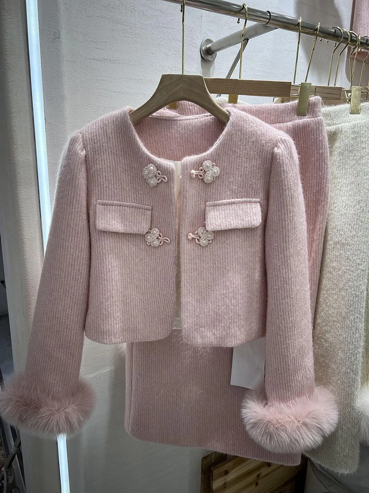 2024 Winter French Small Fragrant Two Piece Set Women Jacket Coat + Skirt Suits Korean Sweet Fashion 2 Piece Outfits
2024 Winter French Small Fragrant Two Piece Set Women Jacket Coat + Skirt Suits Korean Sweet Fashion 2 Piece Outfits