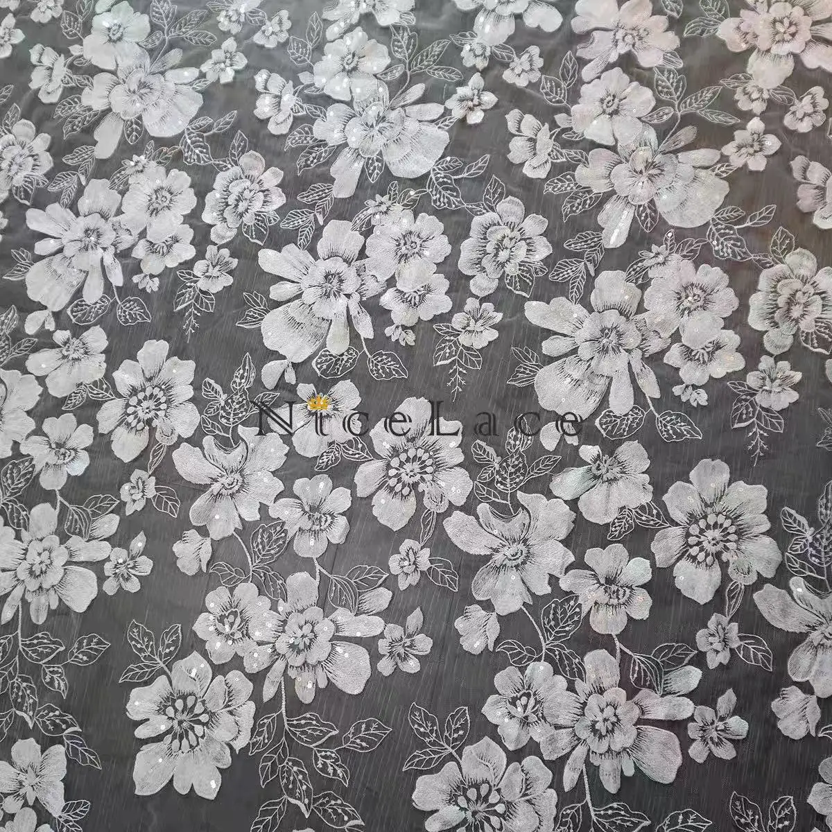 High quality flowers Embroidered Lace Fabric with sequins for Bridal Wedding Dresses Spose Gowns accessories, width 130cm
High quality flowers Embroidered Lace Fabric with sequins for Bridal Wedding Dresses Spose Gowns accessories, width 130cm