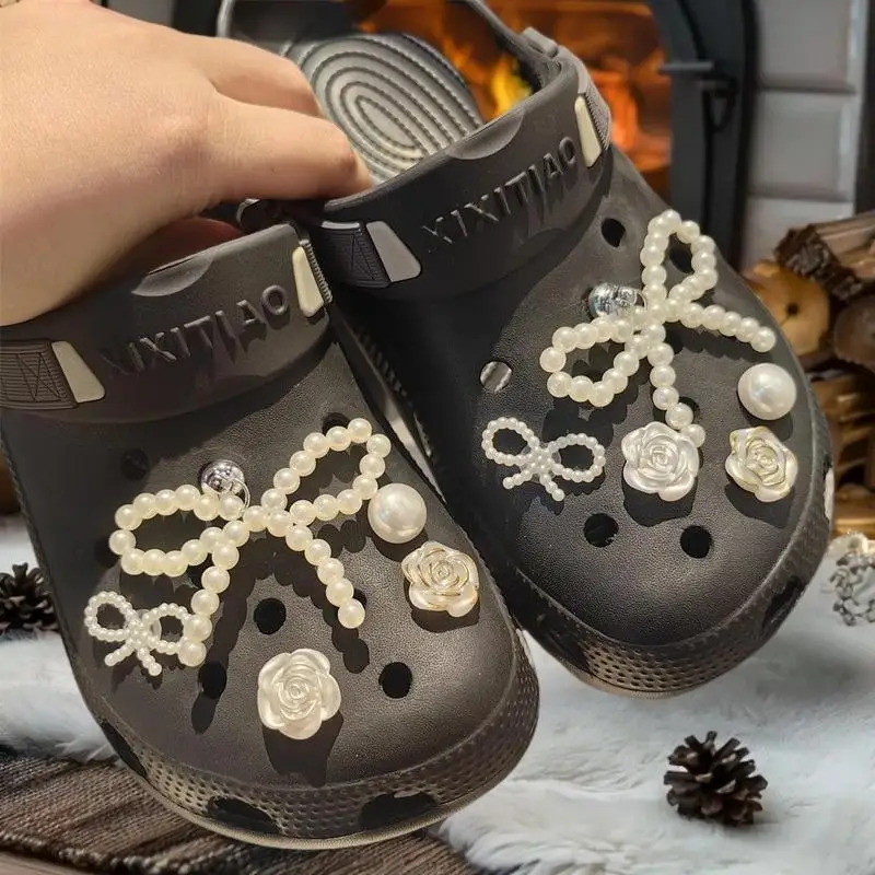 1 Set Pearl Bow Shoe Charms Fashion Clip Sneaker Pearl Flower Advanced Shoe Decorations DIY Detachable Buckle Shoes Accessories
1 Set Pearl Bow Shoe Charms Fashion Clip Sneaker Pearl Flower Advanced Shoe Decorations DIY Detachable Buckle Shoes Accessories