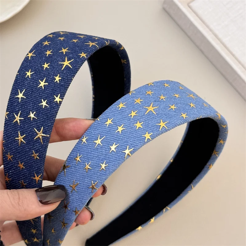 Women's Denim Headbands Shiny Gold Star Printed Hairbands for Ladies And Girls Daily Casual Hair Hoop Accessory
Women's Denim Headbands Shiny Gold Star Printed Hairbands for Ladies And Girls Daily Casual Hair Hoop Accessory