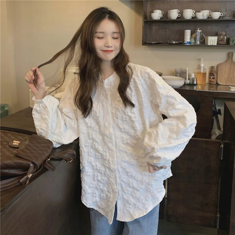 Puff Sleeve White Shirts Women Korean Fashion New Loose Street All Match Lace Spring Autumn Single Breasted O Neck Ladies Tops
Puff Sleeve White Shirts Women Korean Fashion New Loose Street All Match Lace Spring Autumn Single Breasted O Neck Ladies Tops