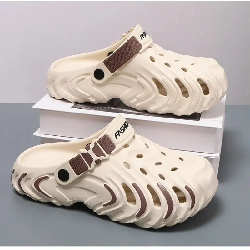 Summer new couple style hole shoes outdoor beach slippers men's slippers
Summer new couple style hole shoes outdoor beach slippers men's slippers