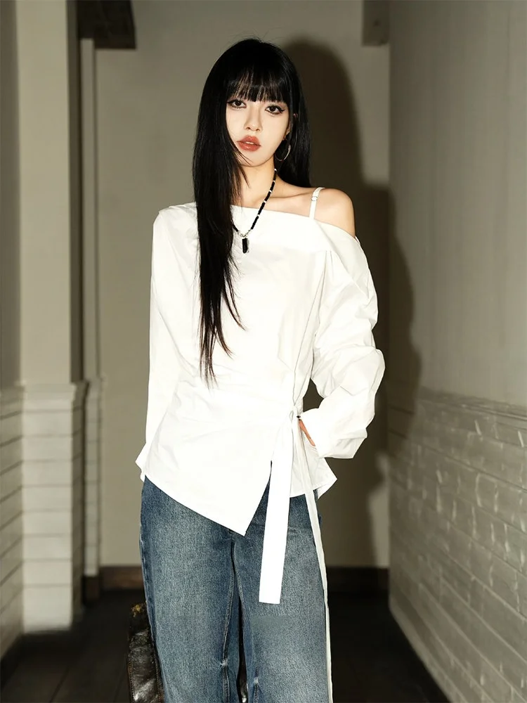 Casual Style Long Sleeve Women's Shirt Shoulder Bunching Waist Cinching Side Buttoned Cotton Blend Spring Fashion Top
Casual Style Long Sleeve Women's Shirt Shoulder Bunching Waist Cinching Side Buttoned Cotton Blend Spring Fashion Top