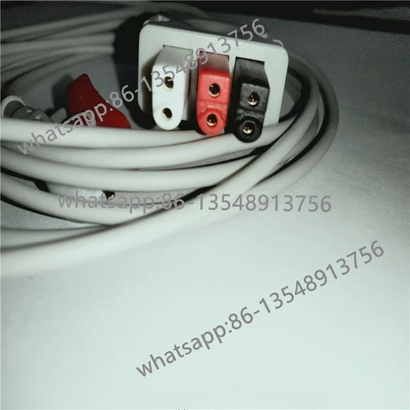 Трехнаправленный разъемный провод с зажимом, ответвительный провод ЭКГ для обеспечения качества.
Трехнаправленный разъемный провод с зажимом, ответвительный провод ЭКГ для обеспечения качества.