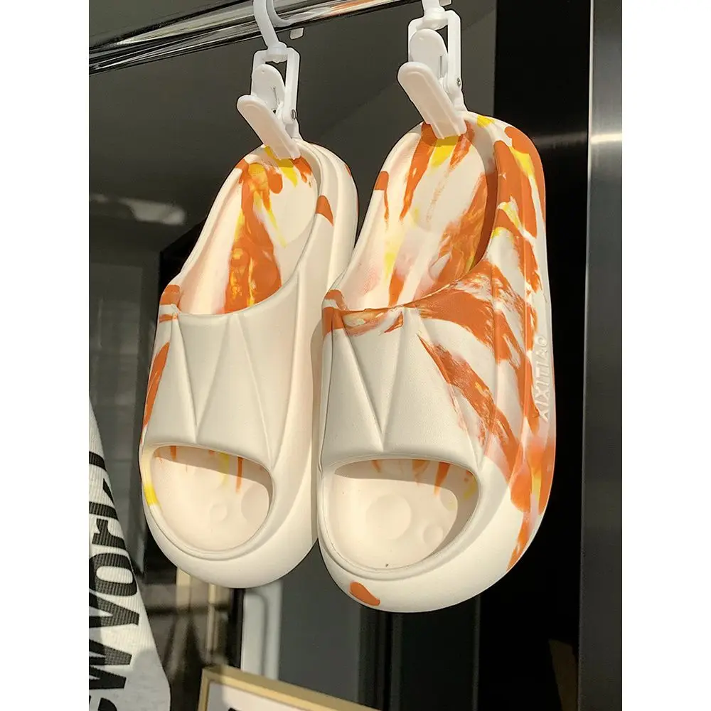 Chic style splash ink slippers women men evas platform sandals women's comfortable summer home slippers girls indoor shoes
Chic style splash ink slippers women men evas platform sandals women's comfortable summer home slippers girls indoor shoes