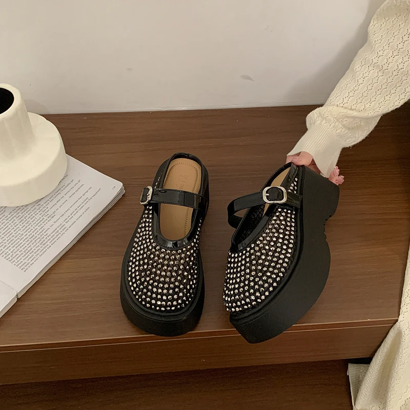 Sweet Platform Heightened Baotou Sandals 2026 Summer Rhinestone Sequin Decorated Mesh Sandals
Sweet Platform Heightened Baotou Sandals 2026 Summer Rhinestone Sequin Decorated Mesh Sandals