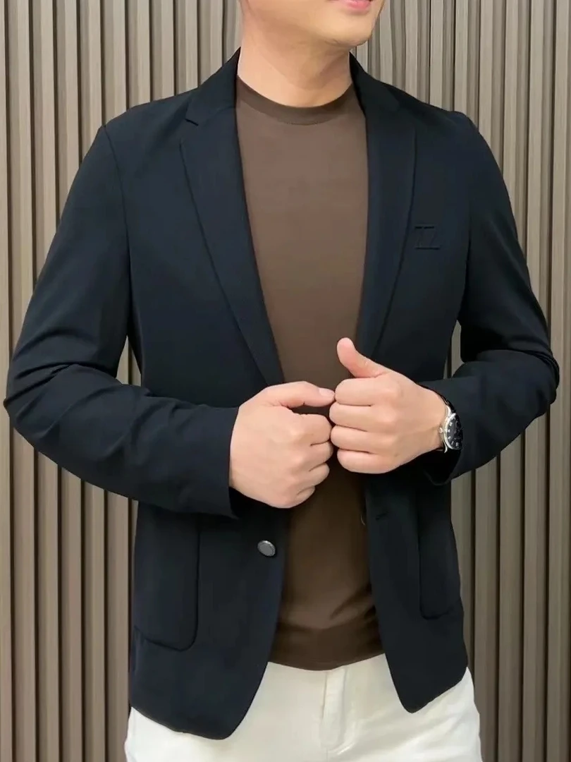 Весенне-осенние тонкие удобные модные мужские брюки-слим без следов натирания, премиум-качества, легкие, элегантные, деловые, повседневные, трендовые
Весенне-осенние тонкие удобные модные мужские брюки-слим без следов натирания, премиум-качества, легкие, элегантные, деловые, повседневные, трендовые