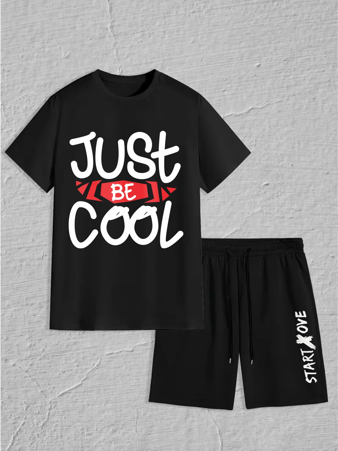 Мужской комплект 2025 Летний мужской комплект с круглым вырезом с принтом, спортивная мужская одежда, новые мужские комплекты, футбольная графика
Мужской комплект 2025 Летний мужской комплект с круглым вырезом с принтом, спортивная мужская одежда, новые мужские комплекты, футбольная графика