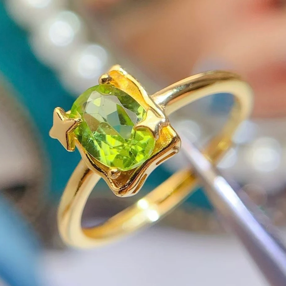 925 Sterling Silver Natural Peridot Ring, 7x5mm Oval Cut Genuine Peridot Jewelry Star Accent Design Fine Ring for Women
925 Sterling Silver Natural Peridot Ring, 7x5mm Oval Cut Genuine Peridot Jewelry Star Accent Design Fine Ring for Women
