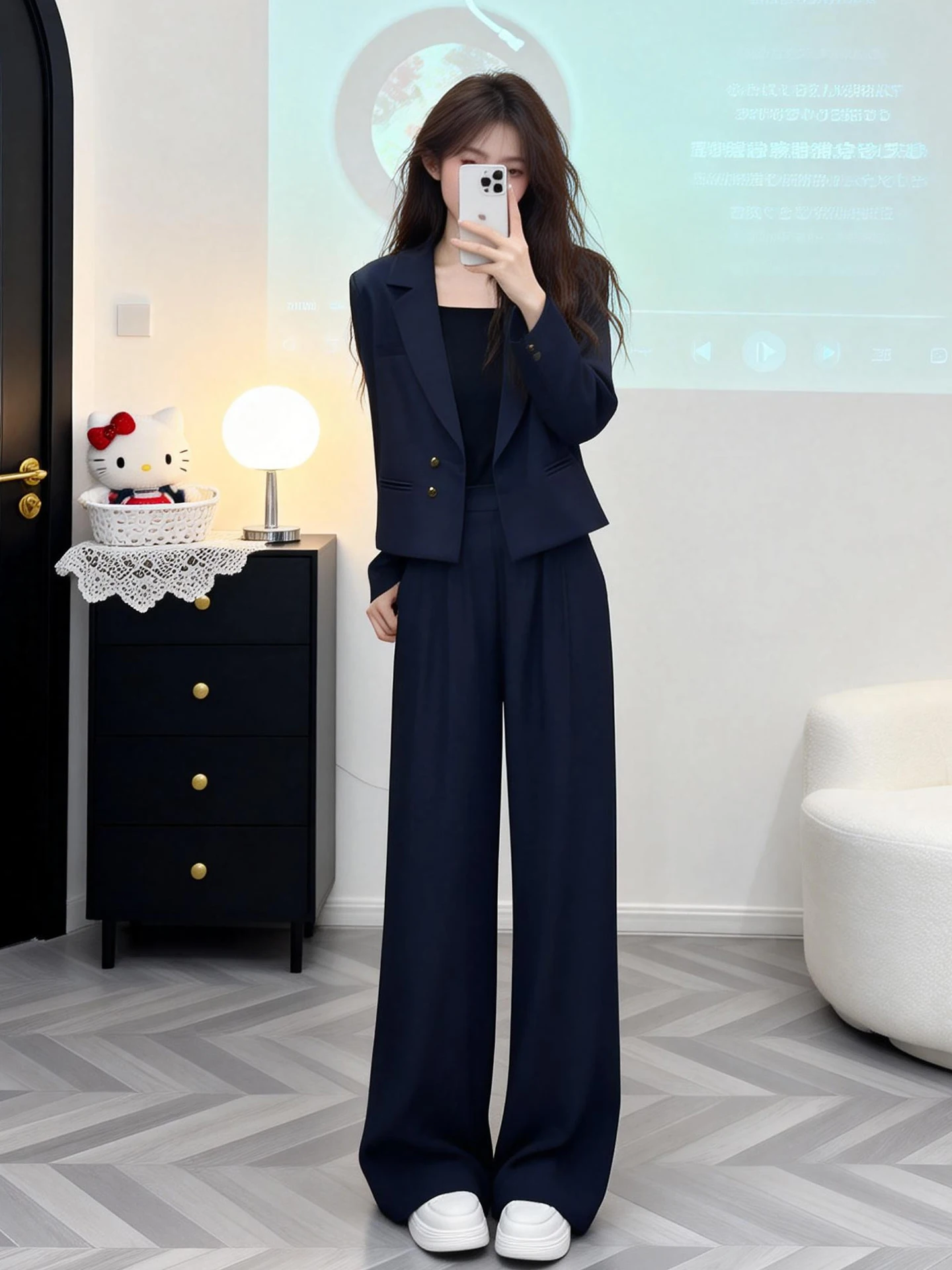 Elegant Casual Women's Suit Set High Waist Long Pants High Quality Feel Professional Fashionable Two Piece Ensemble
Elegant Casual Women's Suit Set High Waist Long Pants High Quality Feel Professional Fashionable Two Piece Ensemble