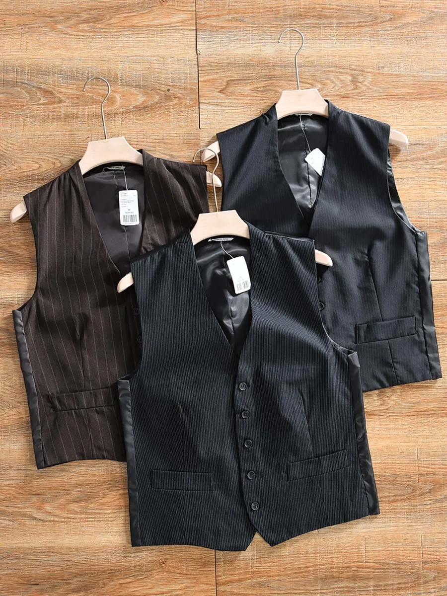 Spring Business Casual British Style Men's Vest Fashionable Shoulder Pad Jacket Polyester V-neck Single Button Striped Pattern
Spring Business Casual British Style Men's Vest Fashionable Shoulder Pad Jacket Polyester V-neck Single Button Striped Pattern