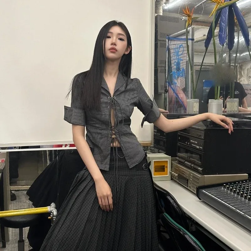 Y2k полосатые кокетли на шнуровке женские рубашки винтажные Harajuku укороченные корейские модные блузки с короткими рукавами тонкие Gyaru сексуальные
Y2k полосатые кокетли на шнуровке женские рубашки винтажные Harajuku укороченные корейские модные блузки с короткими рукавами тонкие Gyaru сексуальные