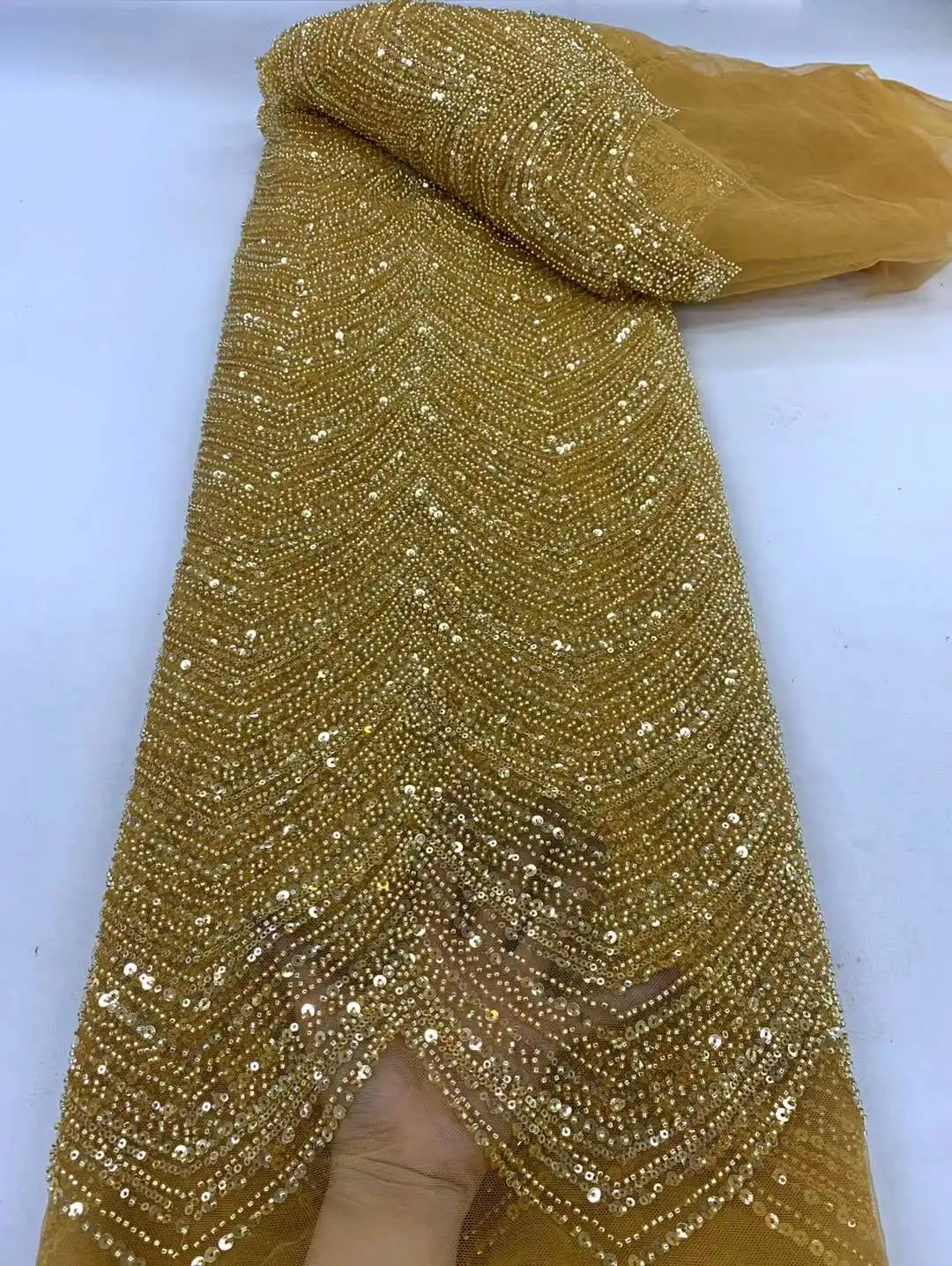 Luxury Gold 2024 High Quality Embroidery French Lace Fabric African Sequins Beaded Heavy Lace Fabric For Sewing
Luxury Gold 2024 High Quality Embroidery French Lace Fabric African Sequins Beaded Heavy Lace Fabric For Sewing