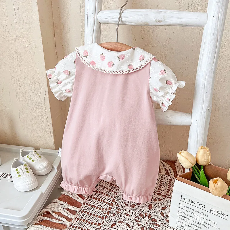 Summer Baby Girls Thin Rompers Lace Peter Pan Collar Puff Sleeve Cute Strawberry Print Jumpsuit Newborn Birthday Clothes E24256
Summer Baby Girls Thin Rompers Lace Peter Pan Collar Puff Sleeve Cute Strawberry Print Jumpsuit Newborn Birthday Clothes E24256