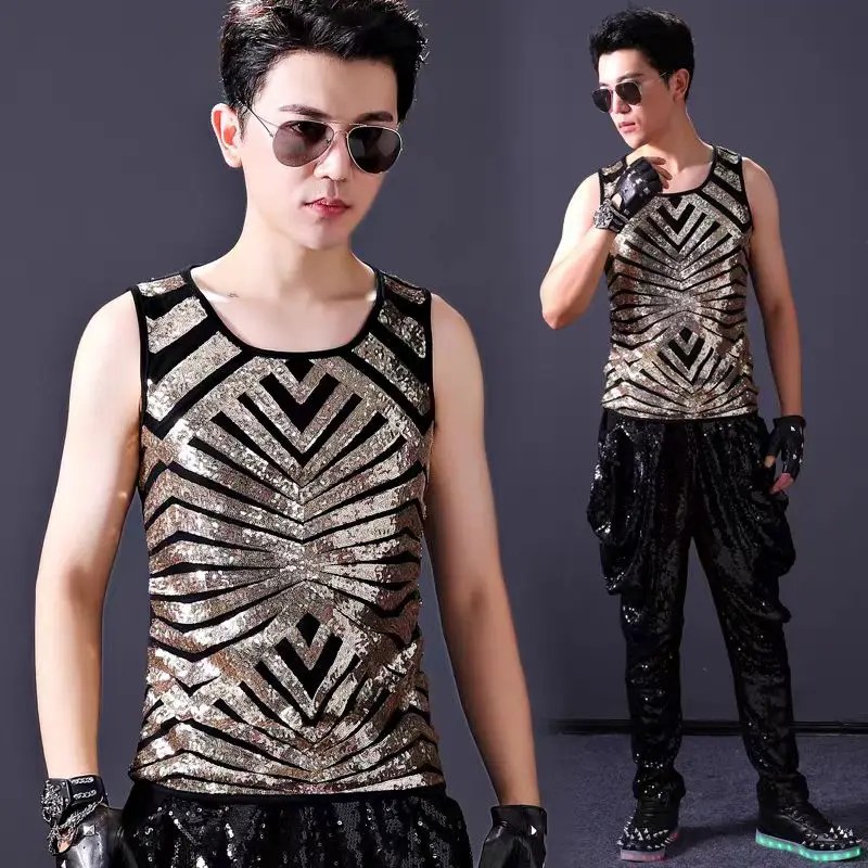 Модный жилет с золотыми пайетками в стиле хип-хоп, рок, сценический наряд, бар, ночной клуб, мужская футболка для танцевальных выступлений.
Модный жилет с золотыми пайетками в стиле хип-хоп, рок, сценический наряд, бар, ночной клуб, мужская футболка для танцевальных выступлений.