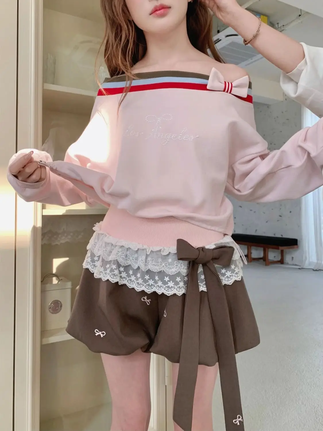 Japanese Sweetness, Small, Fresh High Waist Embroidered Bow Shorts, Short Skirt Culottes, 2025 New Style in Spring and Summer
Japanese Sweetness, Small, Fresh High Waist Embroidered Bow Shorts, Short Skirt Culottes, 2025 New Style in Spring and Summer