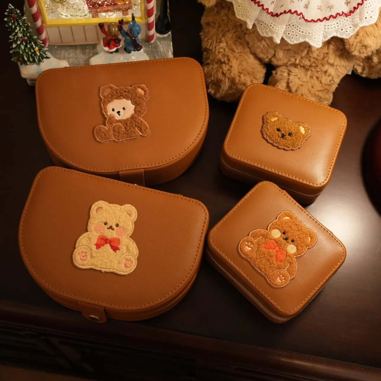 Cute Bear Jewelry Box, Ring Necklace Earring Organizer, Vintage Storage Case for Earrings Pendants, Unique Gift for Women
Cute Bear Jewelry Box, Ring Necklace Earring Organizer, Vintage Storage Case for Earrings Pendants, Unique Gift for Women
