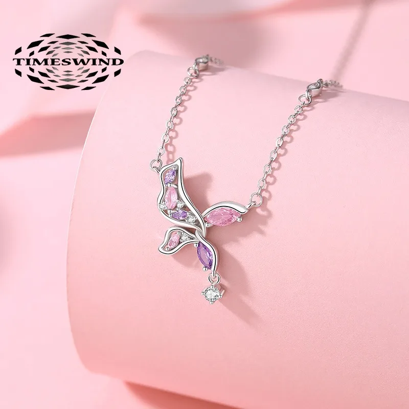 TIMESWIND Fashion Bow Multi-color Zircon S925 Silver Pendant Women Necklace with Certificate
TIMESWIND Fashion Bow Multi-color Zircon S925 Silver Pendant Women Necklace with Certificate