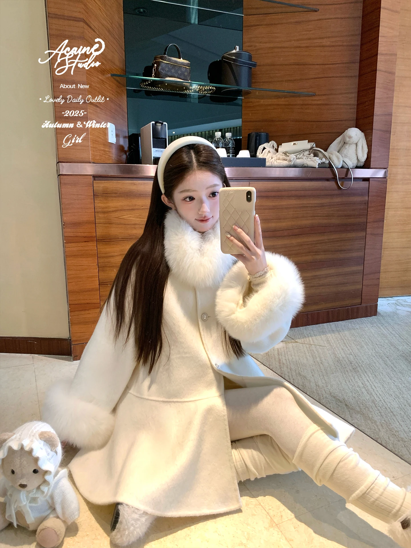 Зимнее женское двустороннее шерстяное пальто Acaine с меховым воротником, средней длины, на пуговицах, утепленное, эксклюзивно онлайн
Зимнее женское двустороннее шерстяное пальто Acaine с меховым воротником, средней длины, на пуговицах, утепленное, эксклюзивно онлайн