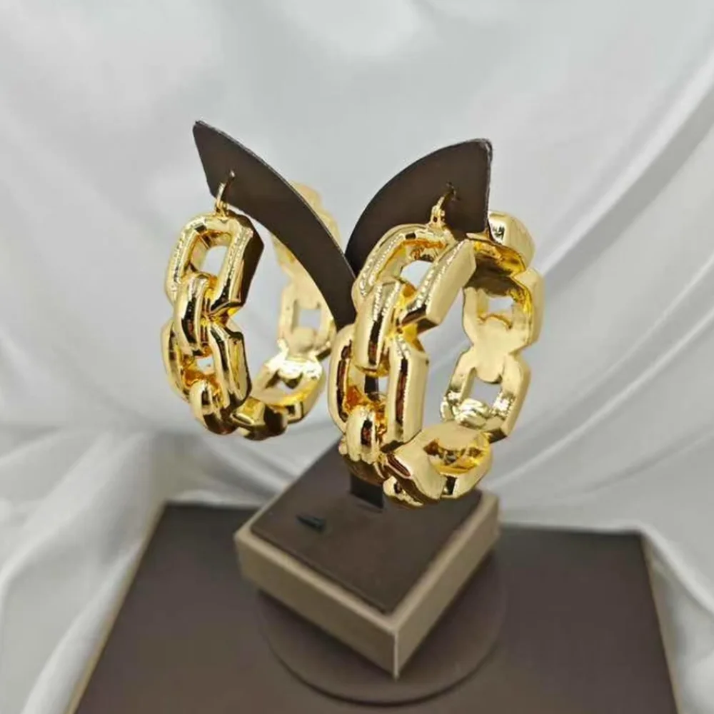 Large Size Large Hoop Earrings for Women Luxury Gold Plated Jewelry Accessories African Bridal Wedding Party Gift Gold Color
Large Size Large Hoop Earrings for Women Luxury Gold Plated Jewelry Accessories African Bridal Wedding Party Gift Gold Color