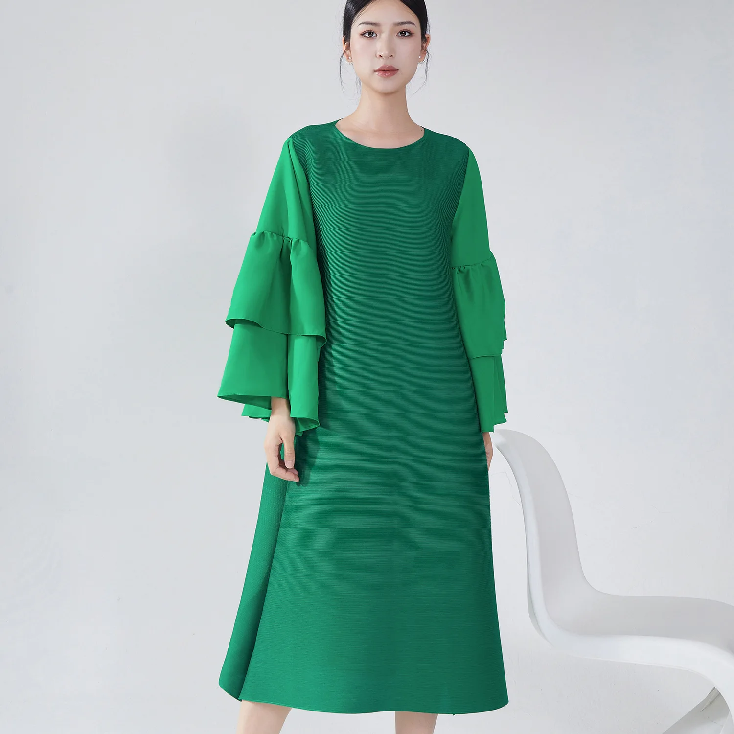 2025 New Style Women's Pleated Dress Loose Large Size Trumpet Sleeve Temperament Elegant Miyake Mid-Length Dress Casual Dress
2025 New Style Women's Pleated Dress Loose Large Size Trumpet Sleeve Temperament Elegant Miyake Mid-Length Dress Casual Dress