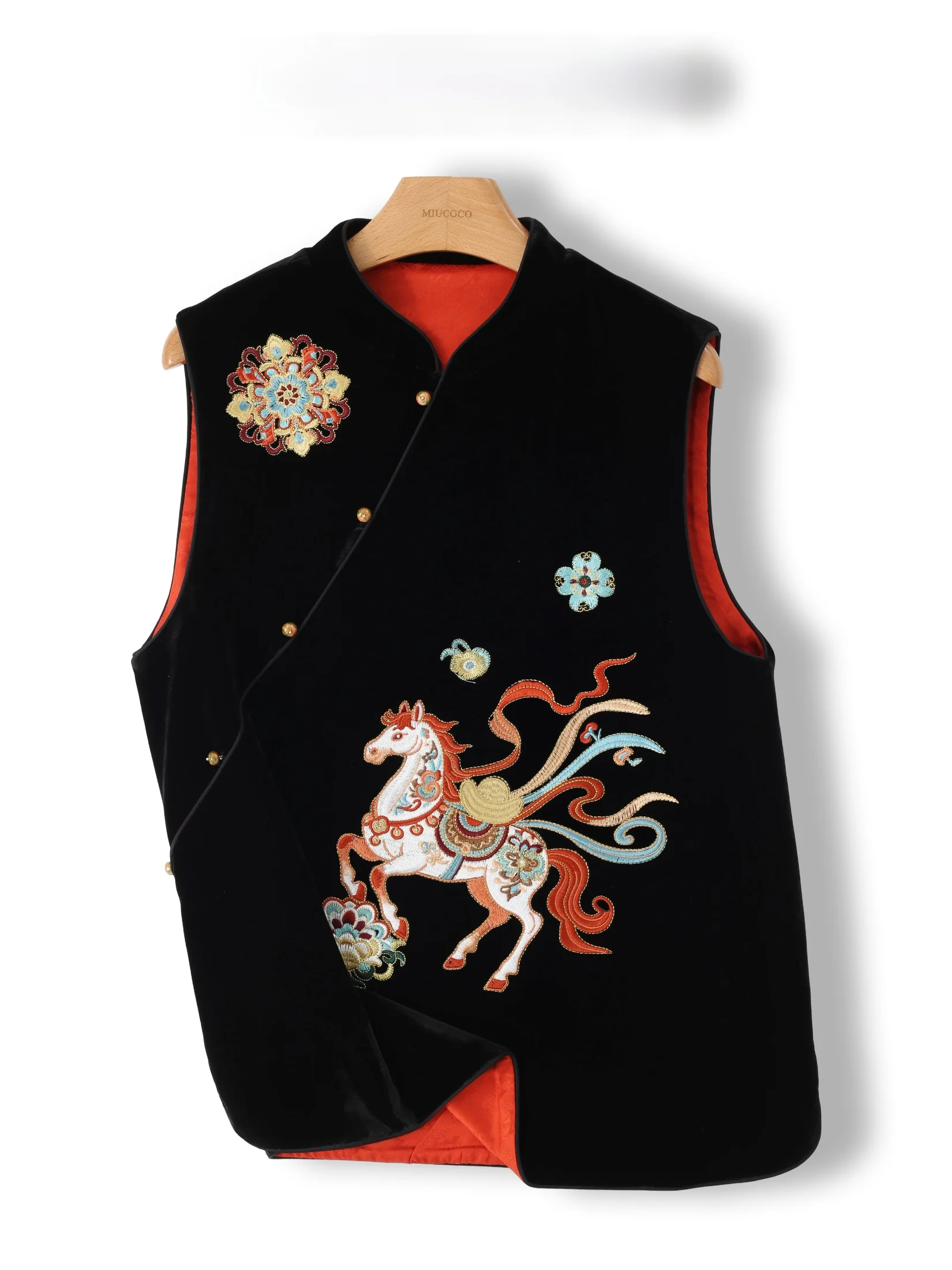 New Chinese Style Embroidered Velvet Vest Women's Mid-Length Top Tianma Tada Flower Fashionable Traditional National Trend
New Chinese Style Embroidered Velvet Vest Women's Mid-Length Top Tianma Tada Flower Fashionable Traditional National Trend