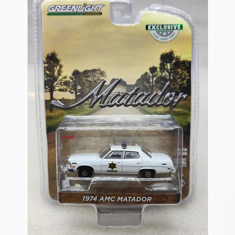 Литой под давлением Greenlight, масштаб 1:64, модель автомобиля из сплава Matador 1974, статическая коллекция, украшенные праздничными игрушками, сувенирный подарок 
Литой под давлением Greenlight, масштаб 1:64, модель автомобиля из сплава Matador 1974, статическая коллекция, украшенные праздничными игрушками, сувенирный подарок
