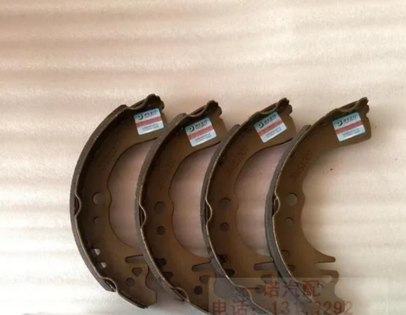 Высококачественные задние тормозные колодки для FAW Xiali A+ N3 N3+ New N3 N5 V2
Высококачественные задние тормозные колодки для FAW Xiali A+ N3 N3+ New N3 N5 V2