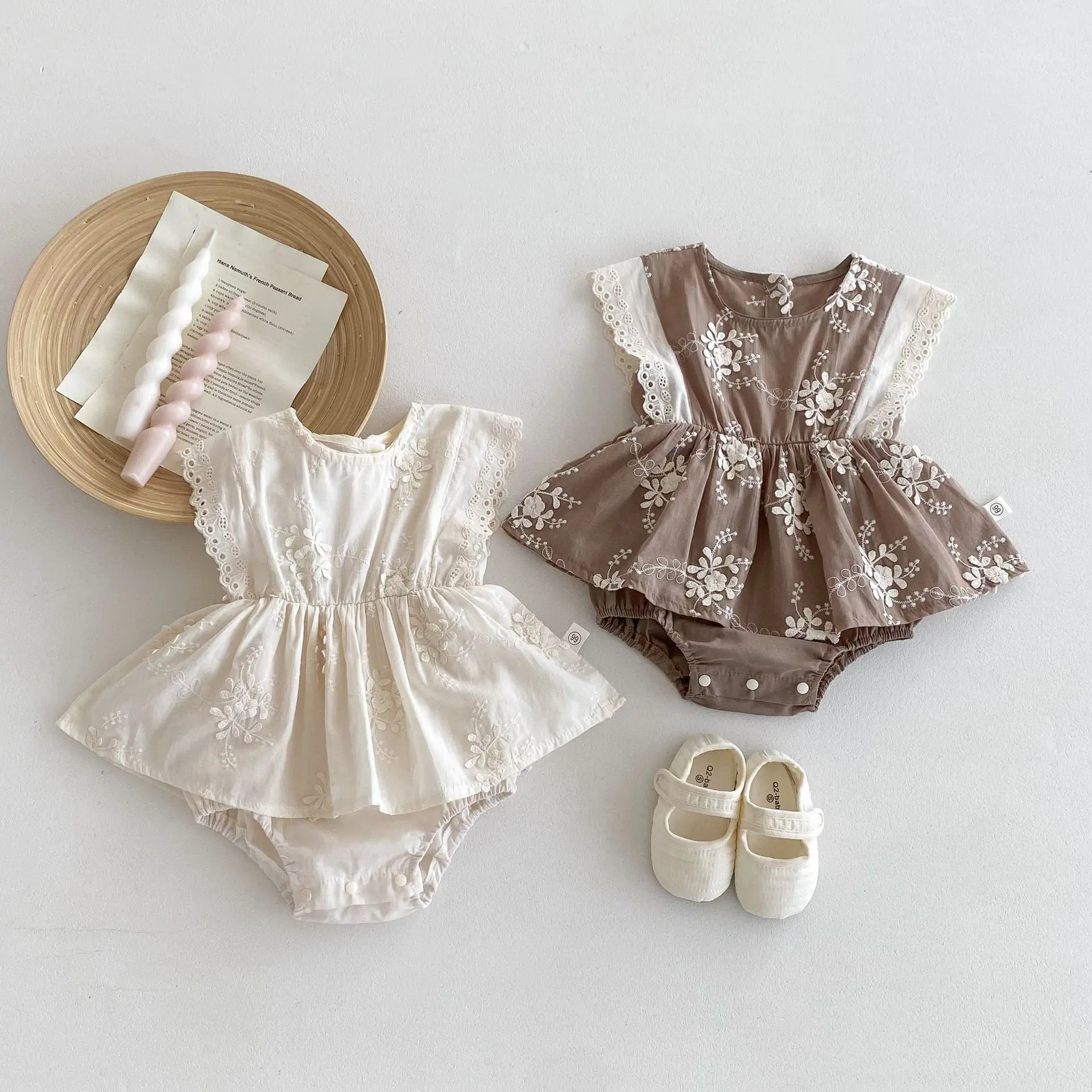 Summer New Baby Bodysuit Dress Cotton Embroidery Floral Infant Toddler Sleeveless Onesies Newborn Clothes Cute Baby Girl Dress
Summer New Baby Bodysuit Dress Cotton Embroidery Floral Infant Toddler Sleeveless Onesies Newborn Clothes Cute Baby Girl Dress