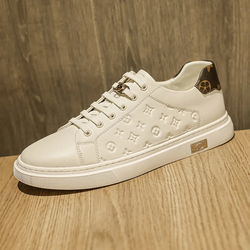 Summer breathable comfortable lightweight high-quality fashion light luxury handmade top layer cowhide sneakers MEN'S shoes39-44
Summer breathable comfortable lightweight high-quality fashion light luxury handmade top layer cowhide sneakers MEN'S shoes39-44